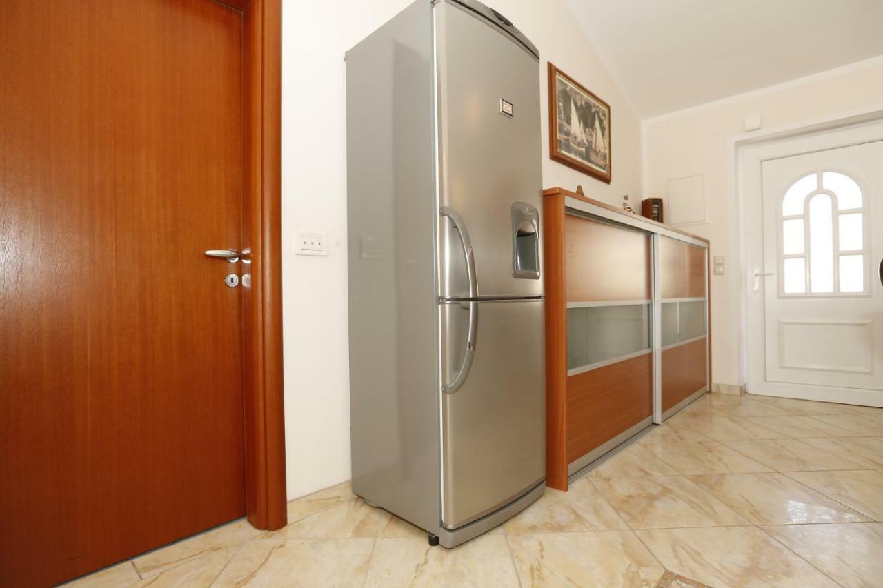 Apartment Bojan With Terrace And Sea View Baska  Ngoại thất bức ảnh